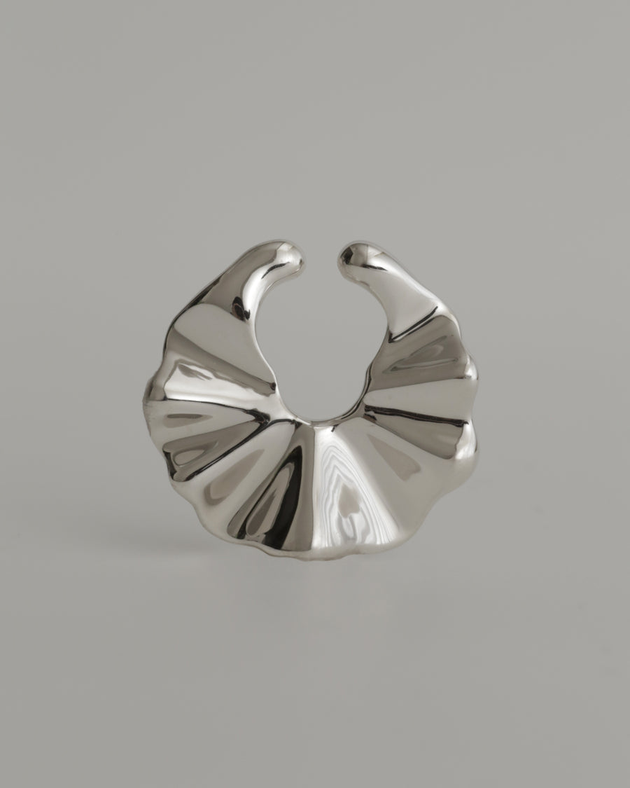 Frill Cuff 02